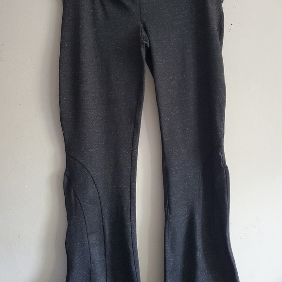 Heidi Klum for new balance flare leggings size Large. - Picture 2 of 11